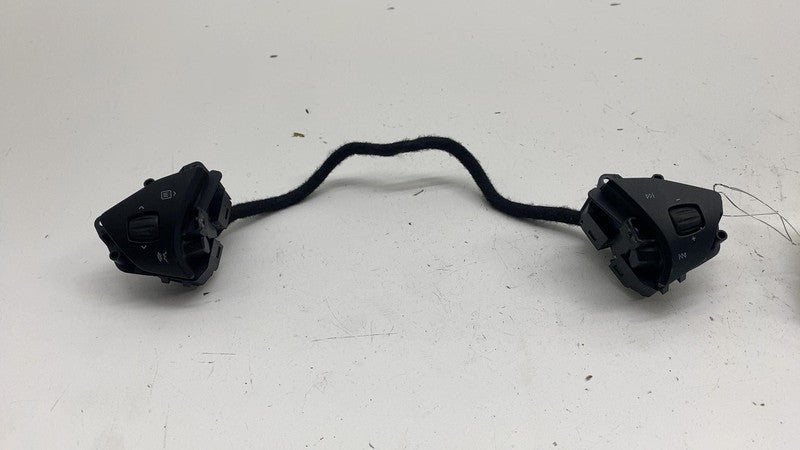 1013242-00-H ⭕12-20 Model S X Steering Wheel Side Control Switch PAIR w/ Harness 1013242-00-H