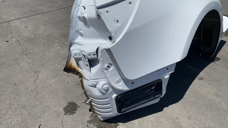 ⭕ 2017-2020 Tesla Model 3 Rear Right Quarter Panel Structural Cut Out