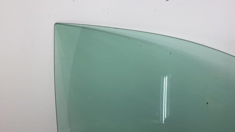 E6 43R-001074 2012-2019 Mercedes-Benz GLE350 Front Passenger Side Door Window Glass Right Assy