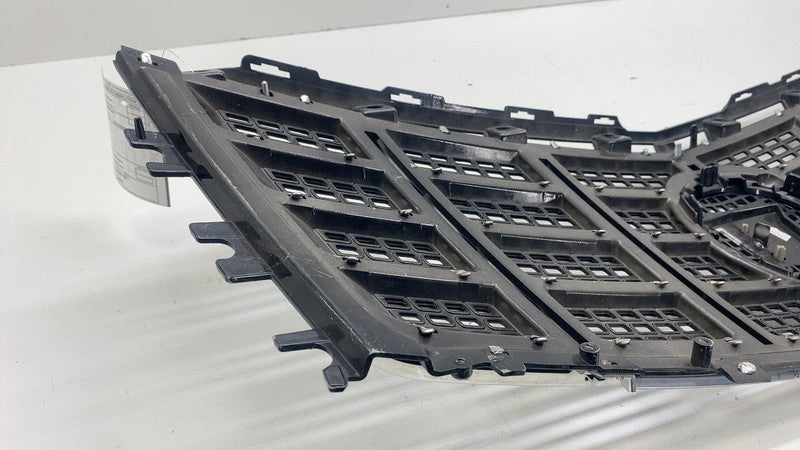 ⭕ 2013-2015 Cadillac XTS Front Bumper Upper Chrome Grille w/ Emblem As