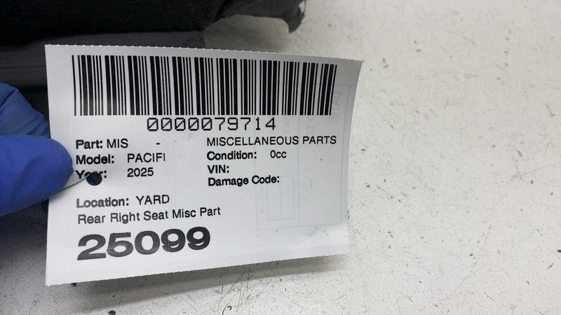 ⭕ 17-25 Chrysler Pacifica Rear Passenger Side 2nd Row Seat Lower Cushi