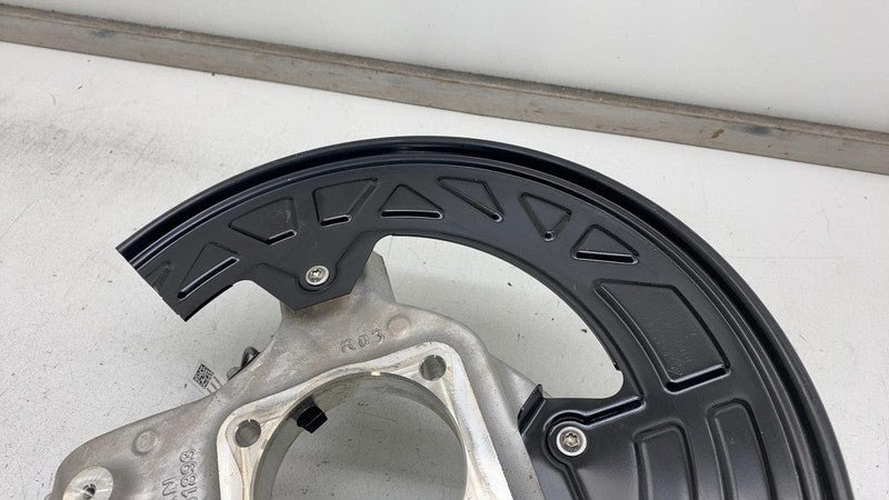 PT00052788D ⭕ 22-24 Rivian R1T R1S Rear Right Spindle Knuckle w/ Dust Shield AWD PT00001893