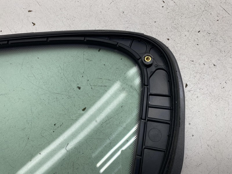 ⭕ 2017-2023 BMW 540i Rear Right Side Door Quarter Window Vent Glass OE