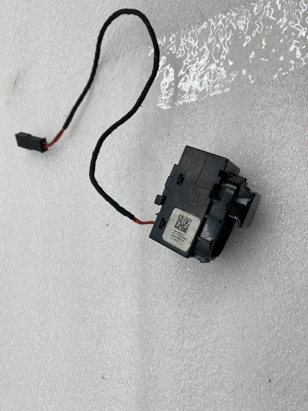 1081038 01 C ⭕ 17-23 Model 3 Passenger Power Window Master Switch w/ Plug Right 1081038-01-C