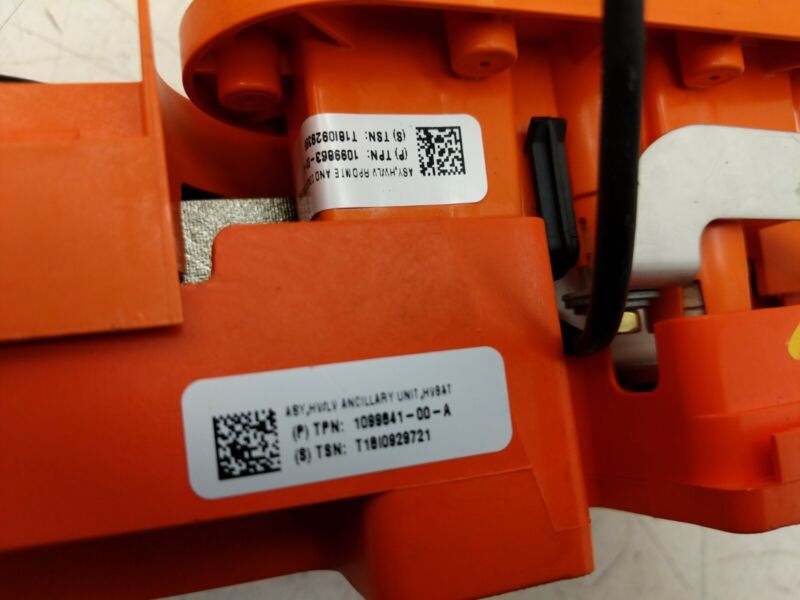 1099841 00 A 2016-2020 Tesla Model S MS X MX Rapidmate High Voltage Battery HV Ancillary Unit