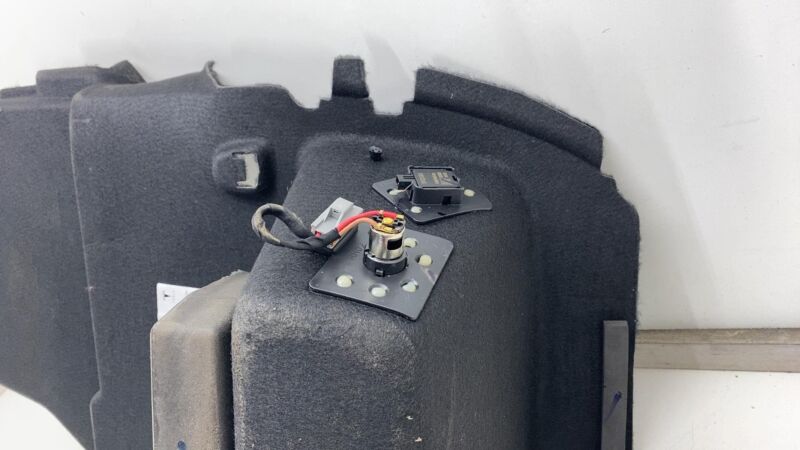 162316500C ⭕ 21-24 Tesla Model X Rear Trunk Side Trim Carpet Finisher Right RH 1623165-00-C