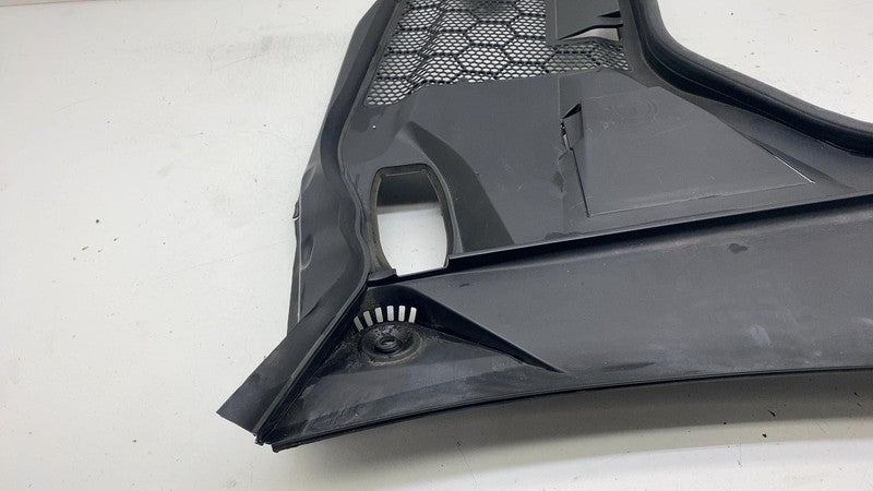 A 205 830 89 02 ⭕ 16-23 Mercedes-Benz C300 Front Left Windshield Cowl Grille Cover A2058308902