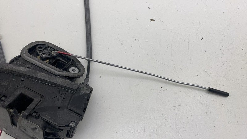 ⭕ 2025 Chevrolet Silverado 1500 Front Driver Door Latch Actuator Left