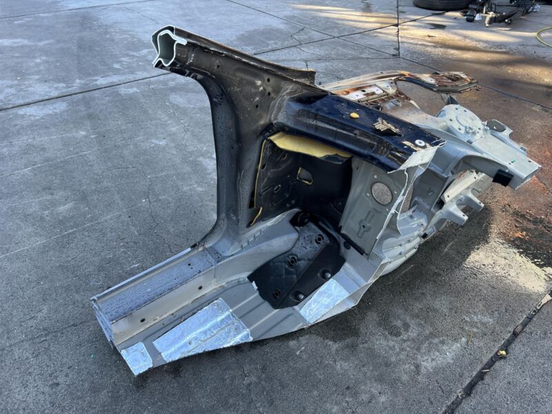 2012-2016 Tesla Model S Front Left Body Panel Fender Apron Frame Cut Black PBSB