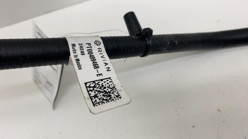 PT00409468 E ⭕ 2025 Rivian R1S Cooling Pipe Coolant Hose Tube Assembly PT00409468-E