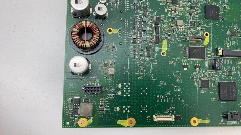 ⭕ 12-20 Tesla Model S Media Control Unit Motherboard Electronics 10554