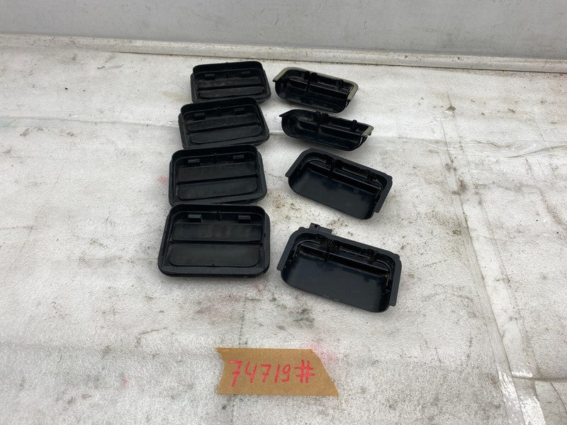 ⭕16-20 Model X Rear Quarter Panel Rubber Flap Extractor Vent Grille 10