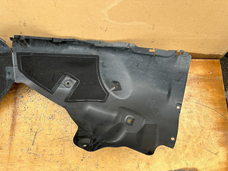 149261400C ⭕20-23 Model Y Front Right Wheel Arch Fender Liner Splash Shield RH 1492614-00-C