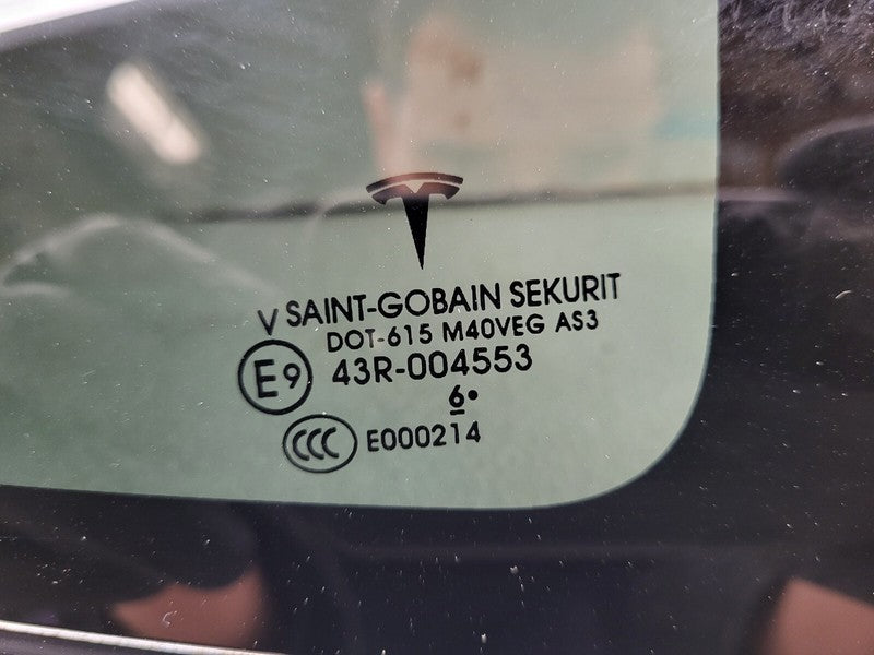 E9 43R-004553 ⭕ 2016-2020 Tesla Model X Rear Passenger Window QTR Quarter Glass 1/4 Right OEM