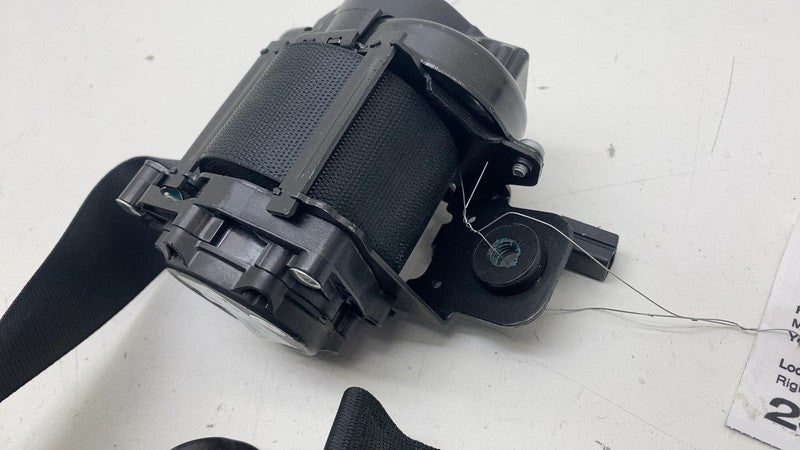 1856706N1D ⭕ 24-25 Tesla Model 3 M3 Front Right 1st Row Seat Belt & Retractor 1856706-N1-D