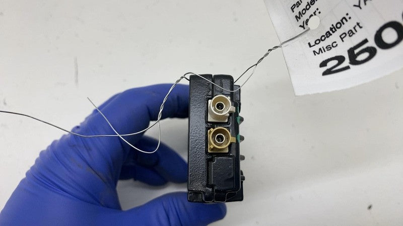 PT00039309 B ⭕ 22-24 Rivian R1T R1S Antenna Amp Amplifier Control Module Unit PT00039309-B