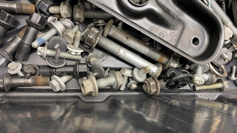 2016 Mercedes-Benz GLE350 Seatbelt Buckle Crossmember Brace w/ SET of