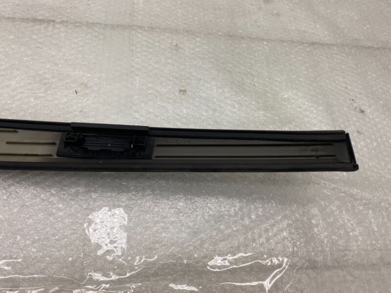 103495600B 2016-2020 Tesla Model S Driver Side Panoramic Roof Applique Trim Molding Left LH
