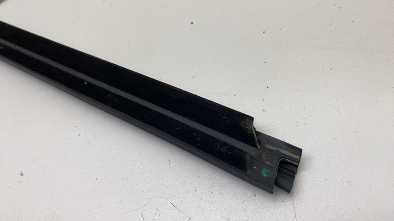 ⭕ 2021-2024 Ford Mustang Mach-E Left Door Window Inner Belt Weatherstrip Seal LH