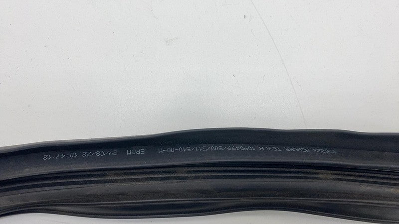 2017-2023 Tesla Model 3 Rear Passenger Right Door Body Weatherstrip Rubber Seal
