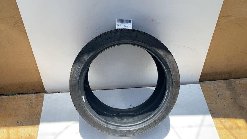 2017-2023 Tesla Model 3 M3 Michelin Wheel Tire 235/40ZR19 Pilot Sport