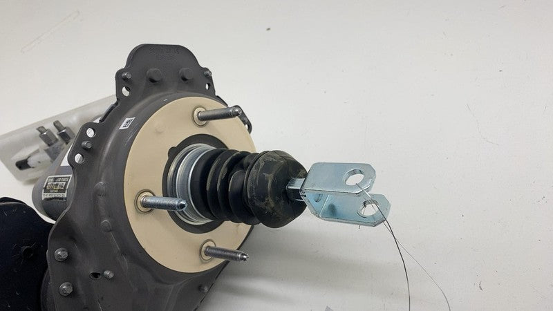104467100G 2017-2023 Tesla Model 3 iBooster Power Brake Booster Master Cylinder Reservoir