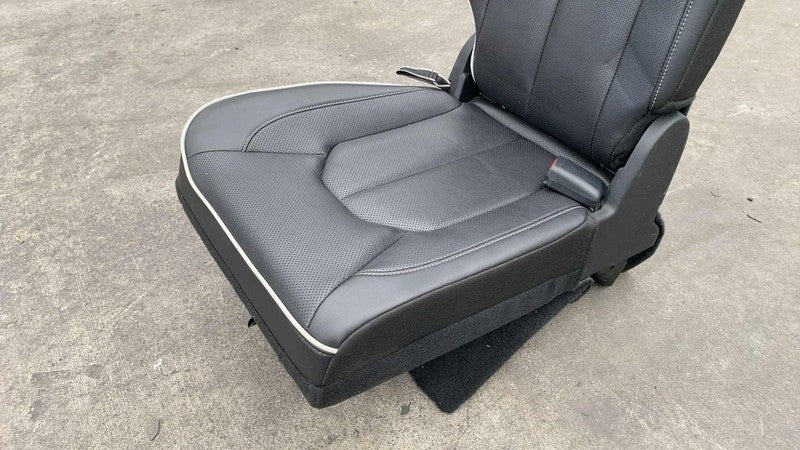 ⭕ 17-25 Chrysler Pacifica Rear Passenger Side 3rd Row Seat Cushion Black Right
