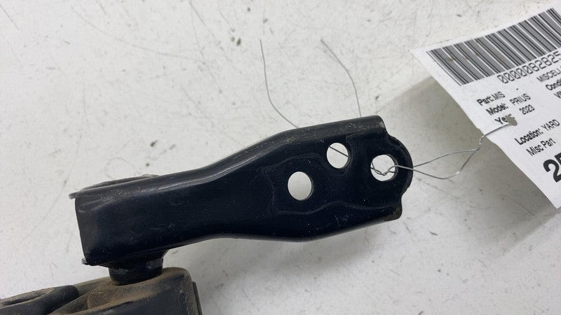 ⭕ 16-24 Toyota Prius Rear Passenger Side Exhaust Muffler Hanger w/ Bracket Right