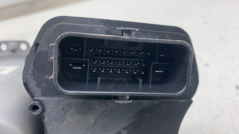 104467100E ⭕ 2017-2023 Model 3 Power Brake Booster Master Cylinder Reservoir 1044671-00-E