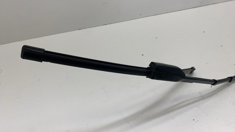 97036203 ⭕ 24-25 Tesla Model 3 M3 Front Passenger Side Windshield Wiper Arm & Blade Right