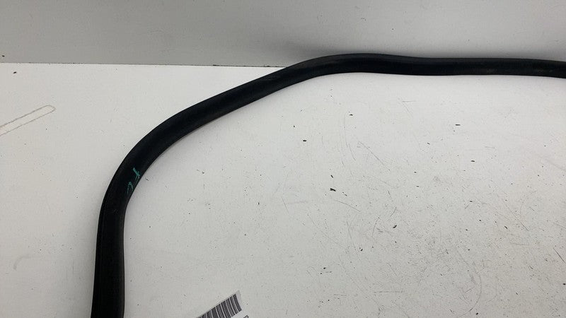 1910983-00-C ⭕ 24-25 Model 3 Front Left Primary Body Weatherstrip Rubber Seal LH 1910983-00-C