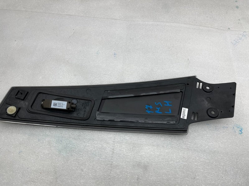 1083899 00 B ⭕ 16-20 Model S Driver Side B-Pillar Glass Applique & Camera Left 1083899-00-B