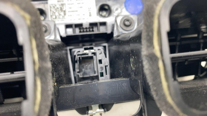 ⭕2014-2021 BMW i3 Hybrid Radio & A/C Climate Control Switch Panel OEM
