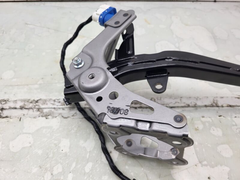 105065701A 2012-2020 Tesla Model S MS Brake Stop Pedal w/ Sensor Assembly 1050657-01-A OEM