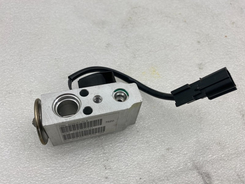 600848100B ⭕ 12-20 Tesla Model S MS A/C Line TXV Evaporator Valve w/ Solenoid 6008481-00-B