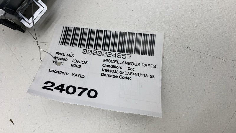 847G3GI000 ⭕22-24 Ioniq 5 Front Right Dash Upper Trim Bezel Molding Cover Panel 847G3-GI000