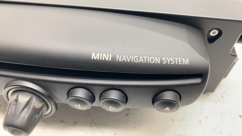 9361147 ⭕ 2011-2016 Mini Cooper Countryman Navigation Multi Media Radio Assembly 9361147