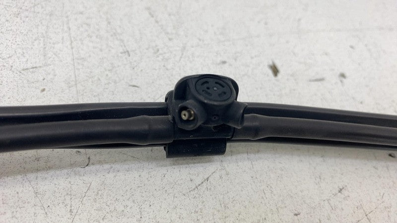 ⭕ 20-23 Tesla Model Y Front Driver Side Windshield Wiper Arm Left 1490