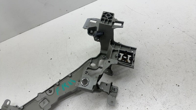 31688287 ⭕ 2021-2023 Polestar 2 Front Right Fender Carrier Mount Bracket Support 31688287