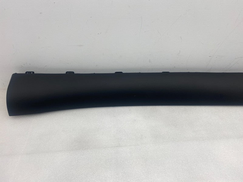 1497744 00 B 2020-2023 Tesla Model Y Passenger Skirt Rocker Cover Molding Lower 1497744-00-B