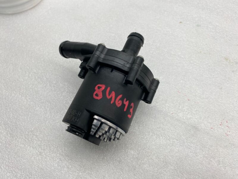 2012-2020 Tesla Model S MS Auxiliary Water Coolant Pump Assembly 1067473-00-H