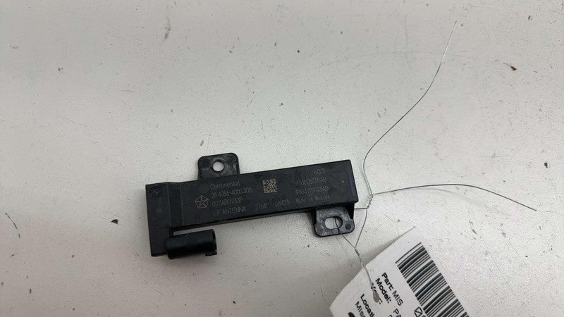 04749301AB ⭕ 2017-2025 Chrysler Pacifica Keyless Entry Antenna Module Sensor OEM 68051315AB