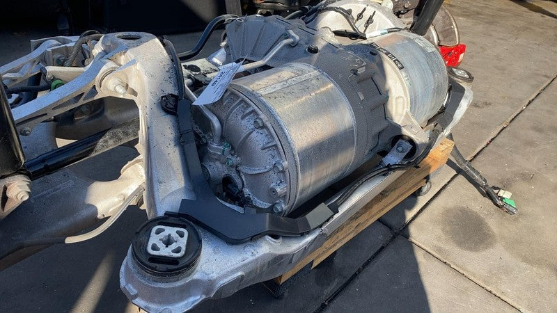 1002633 01 P 2012-2015 Tesla Model S Rear Large Drive Unit w/ Subframe & Suspension SPORT