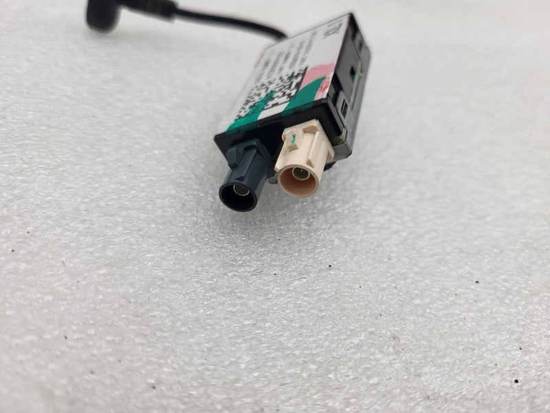 1063876 00 C ⭕ 2016 2017 2018 2019 2020 Tesla Model X Antenna Amplifier Assembly 1063876-00-C