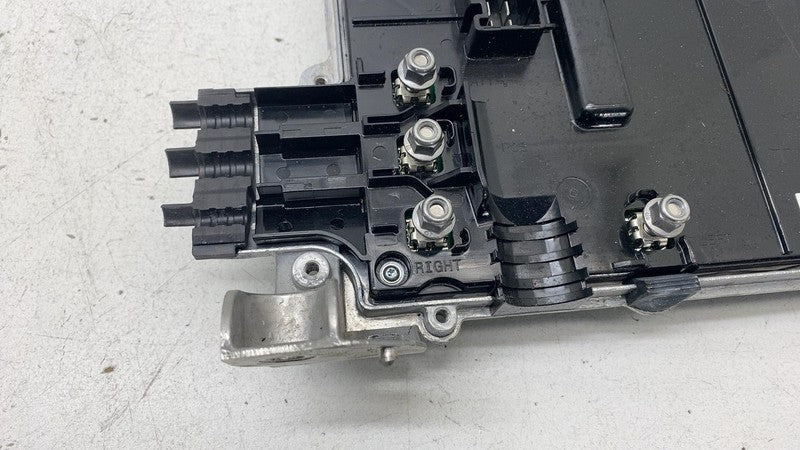 1118182 91 E 2017-2020 Tesla Model 3 M3 Front Suspension Electrical Control Module Unit ECU