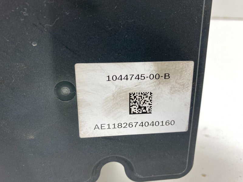 1044745 00 B ⭕ 20-23 Tesla Model Y Anti-Lock ABS Brake System Pump Unit Module 1044745-00-B