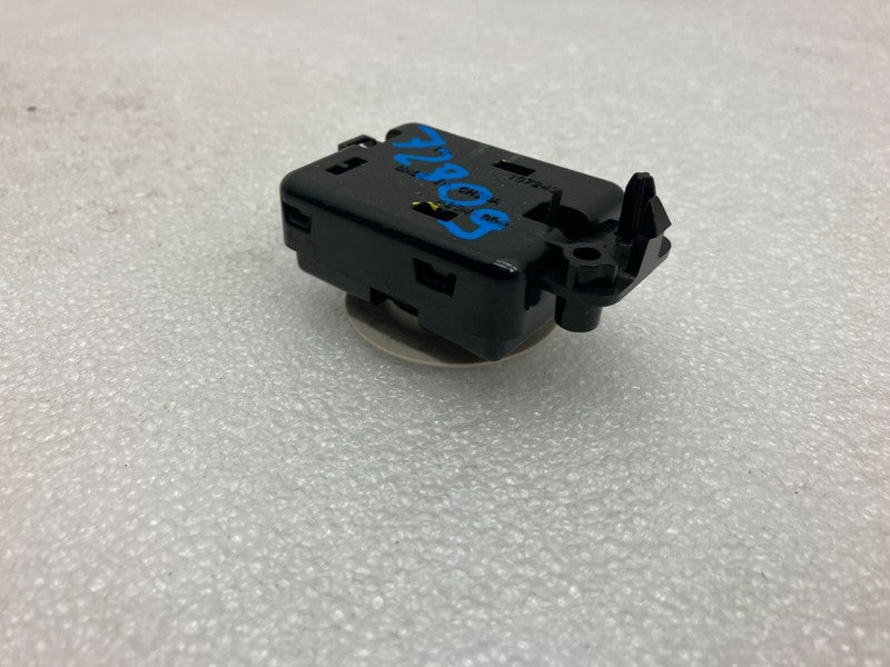 4294-000 ⭕ 2012-2020 Tesla Model S Interior Roof Dome Lamp Courtesy Reading Map Light OEM