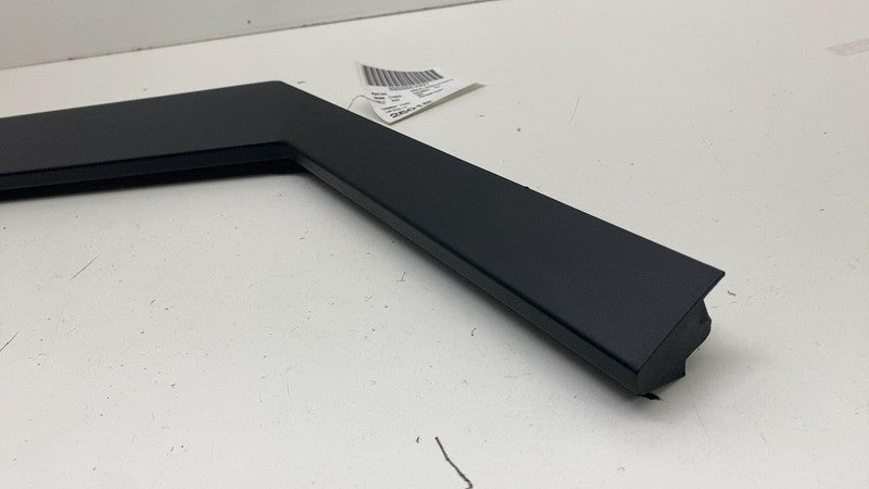 1876557-00-D ⭕ 24-25 Tesla Cybertruck Front Left Center Console Side Trim Panel 1876557-00-D