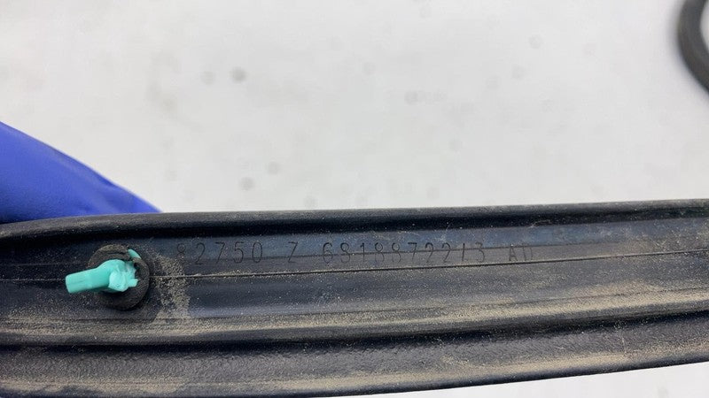68188722 AD ⭕17-24 Chrysler Pacifica Rear Left/Right Door Upper Weatherstrip Seal 68188722AD