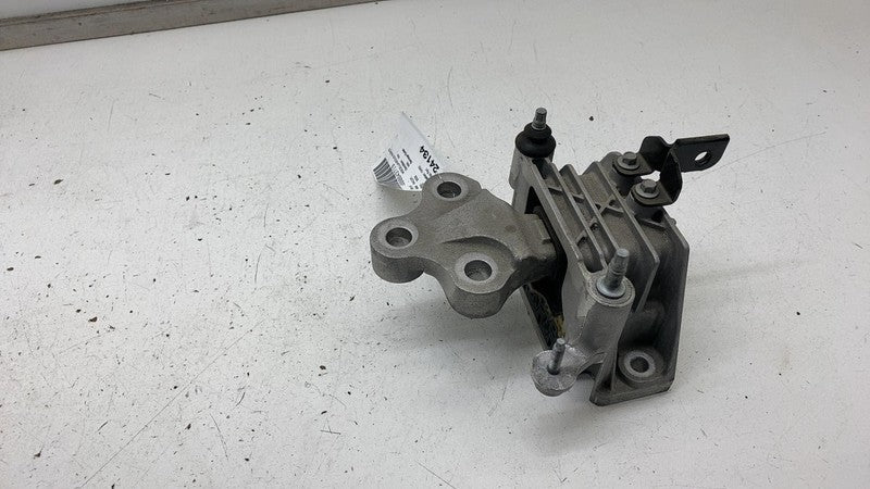 68224742 ⭕ 2017-2024 Chrysler Pacifica Automatic Transmission Mount Assembly 68224742AD